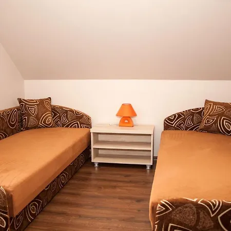 Goscinne Zacisze Jantar