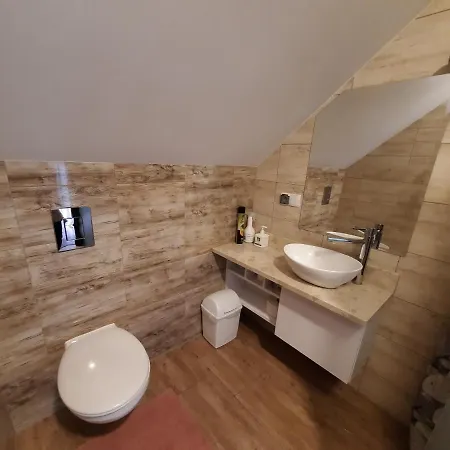 Goscinne Zacisze Jantar